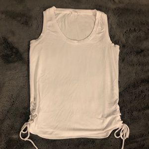 Super cute Gap tank!